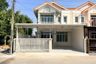 3 Bedroom House for sale in Baan Phet Anan, Lat Sawai, Pathum Thani