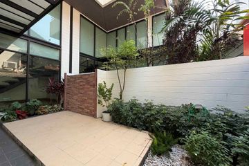 3 Bedroom House for rent in Khlong Tan, Bangkok near BTS Thong Lo