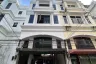 5 Bedroom Townhouse for rent in Khlong Tan Nuea, Bangkok