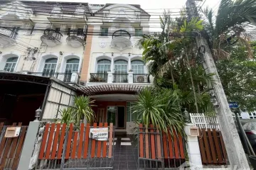 3 Bedroom House for rent in Prawet, Bangkok