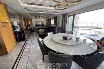 3 Bedroom Condo for sale in Le Raffine Sukhumvit 24, Khlong Tan, Bangkok near BTS Phrom Phong