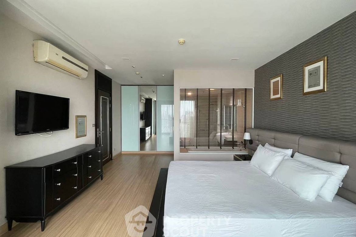 Watthana, Bangkok - Photo 3