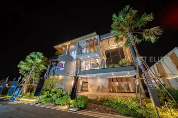 10 Bedroom House for sale in Huai Yai, Chonburi