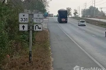 Land for sale in Na Wang Hin, Chonburi