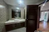 2 Bedroom Condo for sale in Rawee Waree Residence, Suthep, Chiang Mai