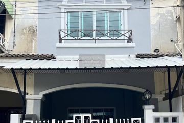 3 Bedroom Townhouse for sale in Bang Khu Rat, Nonthaburi