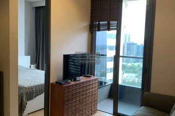 1 Bedroom Condo for rent in The Lumpini 24, Khlong Tan, Bangkok near BTS Phrom Phong