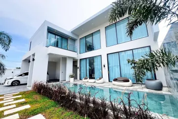 3 Bedroom House for sale in Layan Bangsare Beach, Bang Sare, Chonburi