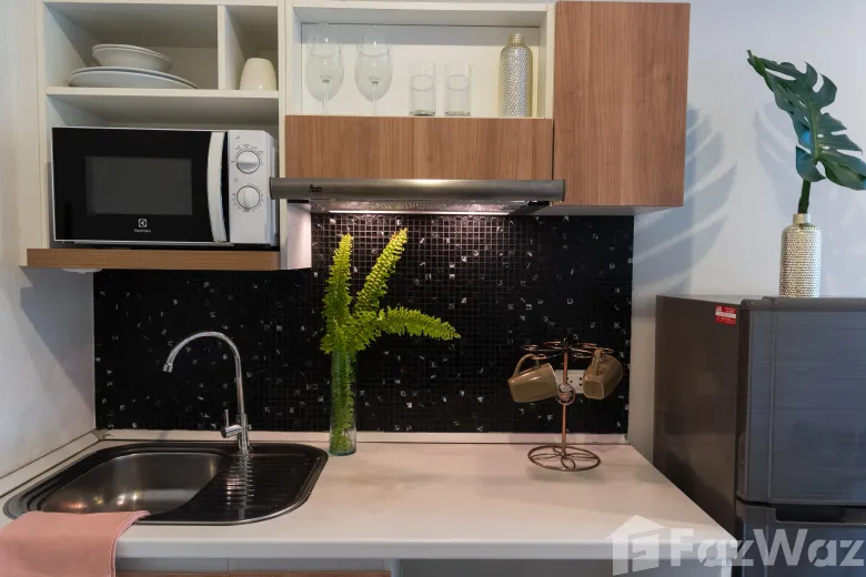 1 Bedroom Condo For Rent