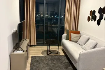 1 Bedroom Condo for rent in OKA HAUS Sukhumvit 36, Khlong Tan, Bangkok near BTS Thong Lo
