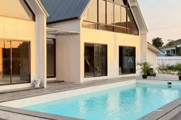 6 Bedroom House for sale in Nong Prue, Chonburi