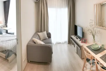 1 Bedroom Condo for sale in Huai Khwang, Bangkok near MRT Thailand Cultural Centre