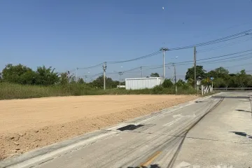 Land for sale in Khlong Sam Prawet, Bangkok