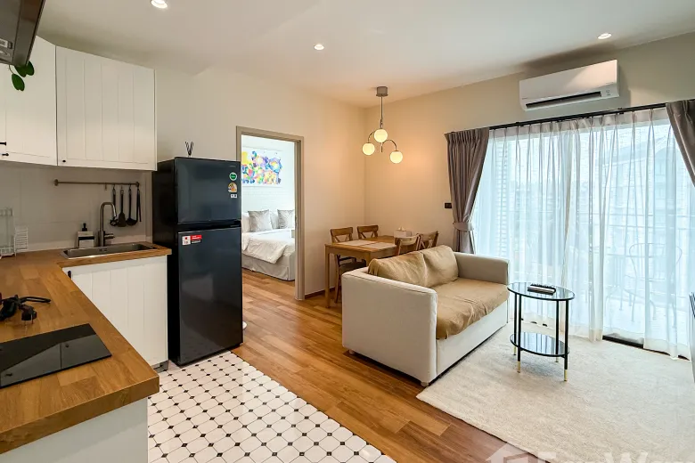 2 Bedroom Condo For Rent