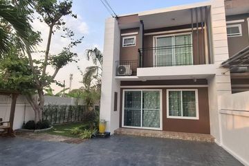2 Bedroom Townhouse for sale in Nong Prue, Chonburi