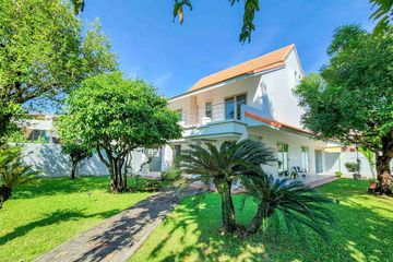 4 Bedroom House for sale in Wat Ket, Chiang Mai