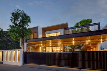 4 Bedroom House for sale in Wat Ket, Chiang Mai