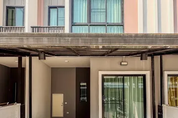 2 Bedroom Townhouse for sale in Lat Krabang, Bangkok