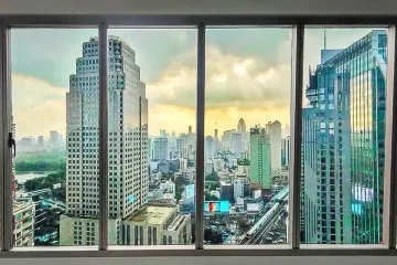 Office for rent in Khlong Toei Nuea, Bangkok near BTS Asoke