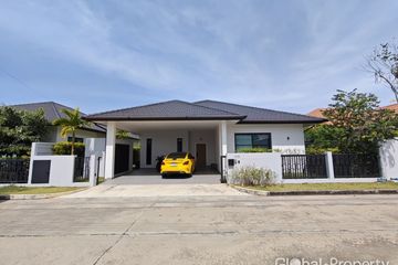 2 Bedroom House for sale in Panalee Village, Huai Yai, Chonburi