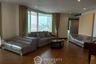 3 Bedroom Condo for rent in Watermark Chaophraya River, Bang Lamphu Lang, Bangkok