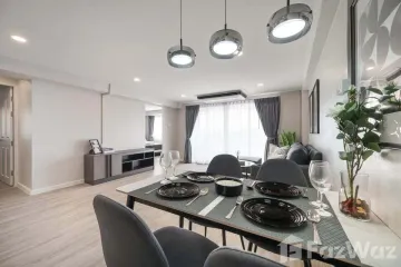 2 Bedroom Condo for sale in Bang Na, Bangkok