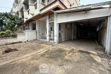 3 Bedroom Townhouse for rent in Happy Land Ville, Bang Na, Bangkok
