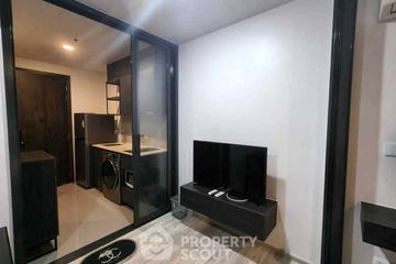 1 Bedroom Condo for rent in XT Huaikhwang, Din Daeng, Bangkok near MRT Huai Khwang