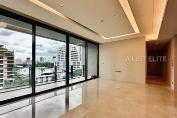 2 Bedroom Condo for sale in Lumpini, Bangkok near BTS Ratchadamri