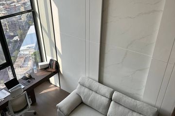 1 Bedroom Condo for rent in Maha Phruettharam, Bangkok near MRT Hua Lamphong