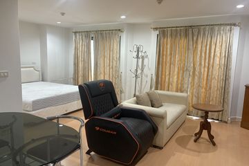 1 Bedroom Condo for rent in Silom Terrace, Silom, Bangkok near MRT Silom