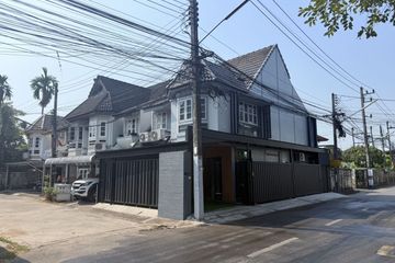 4 Bedroom Townhouse for sale in Chang Khlan, Chiang Mai
