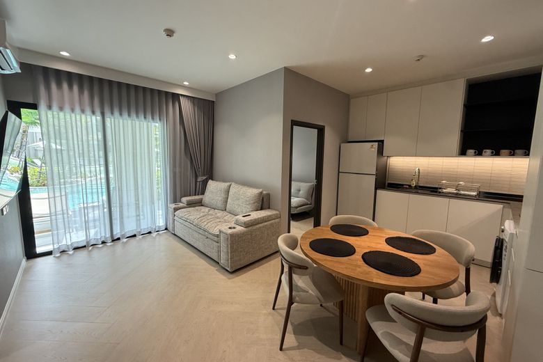 2 Bedroom Condo For Rent