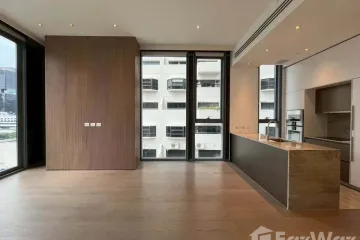 1 Bedroom Condo for sale in Lumpini, Bangkok near BTS Chit Lom