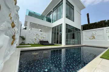 3 Bedroom Villa for sale in Kamala, Phuket
