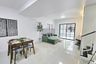 3 Bedroom Townhouse for sale in Khlong Sam, Pathum Thani