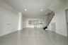 3 Bedroom Townhouse for sale in Prinyaluck Light Rama 5, Bang Krang, Nonthaburi
