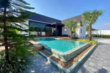 6 Bedroom House for rent in Huai Yai, Chonburi