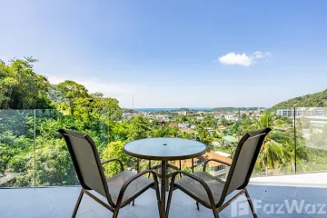 2 Bedroom Condo for sale in Karon, Phuket