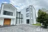 6 Bedroom House for sale in Bang Lamphu Lang, Bangkok near BTS Wongwian Yai