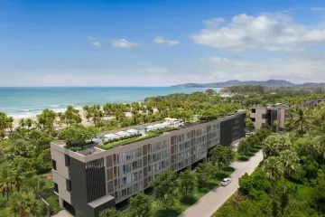 2 Bedroom Condo for sale in Choeng Thale, Phuket