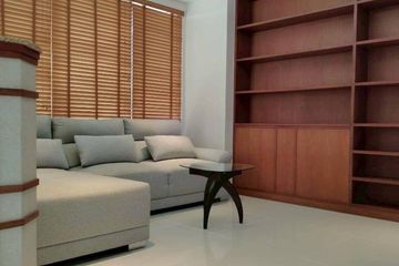 2 Bedroom Condo for rent in The Emporio Place, Khlong Tan, Bangkok near BTS Phrom Phong