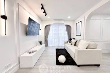 2 Bedroom Condo for rent in Century Park, Chom Phon, Bangkok near MRT Phahon Yothin