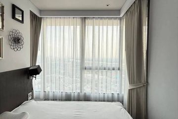 1 Bedroom Condo for rent in The Lumpini 24, Khlong Tan, Bangkok near BTS Phrom Phong