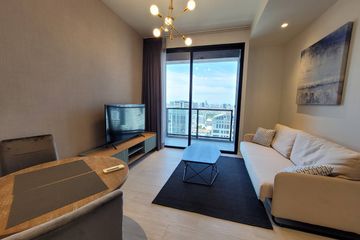 1 Bedroom Condo for rent in The Lofts Silom, Silom, Bangkok near BTS Surasak
