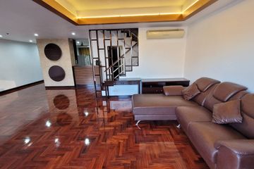 3 Bedroom Condo for rent in Kiarti Thanee City Mansion, Khlong Toei Nuea, Bangkok near BTS Asoke