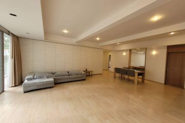 3 Bedroom Condo for rent in Khlong Toei Nuea, Bangkok near BTS Asoke
