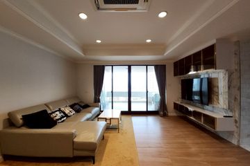 1 Bedroom Condo for rent in Newton Tower, Khlong Toei, Bangkok near BTS Nana