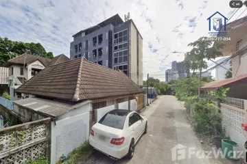 6 Bedroom House for sale in Talat Khwan, Nonthaburi near MRT Ministry of Public Health