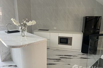 5 Bedroom House for rent in Maison Blanche, Phra Khanong Nuea, Bangkok near BTS Phra Khanong